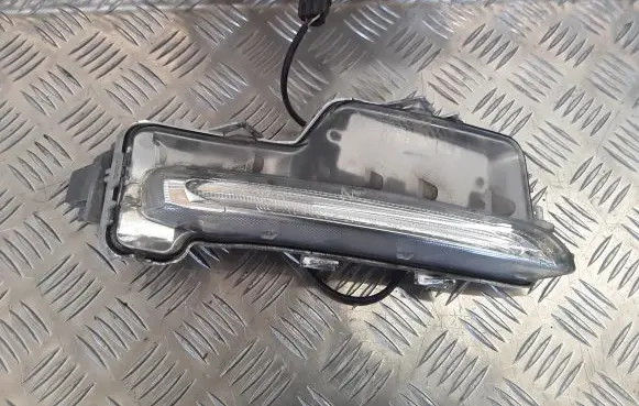 Volvo S60 Front fog light 31420396 89250222