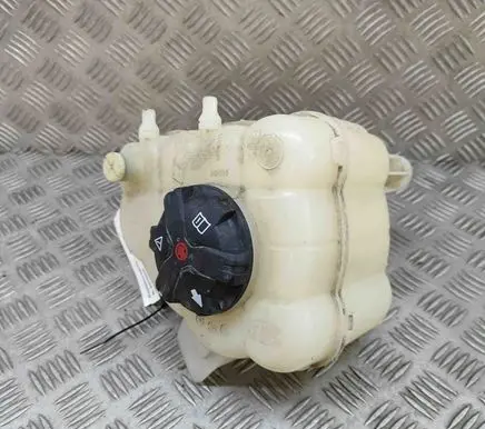 BMW iX Coolant expansion tank/reservoir 8474796