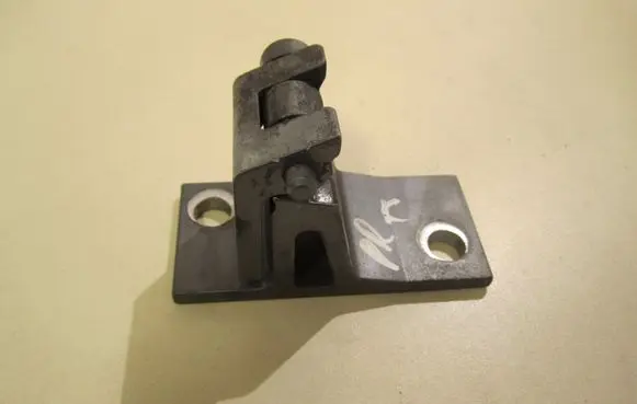 Front door upper hinge