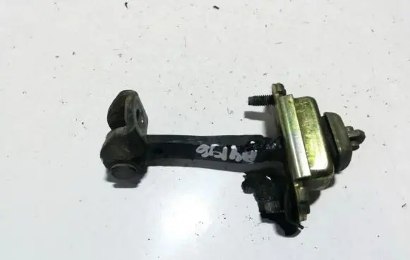 Ford Focus Rear door check strap stopper xs4aa27200ba xs4a-a27200-ba