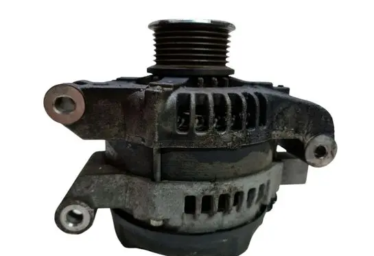 Toyota RAV 4 (XA40) Generator/alternator 2706026041 1042118111