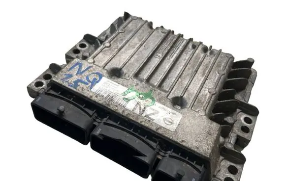 Nissan Qashqai Engine control unit/module S180067173A 237101BB31A