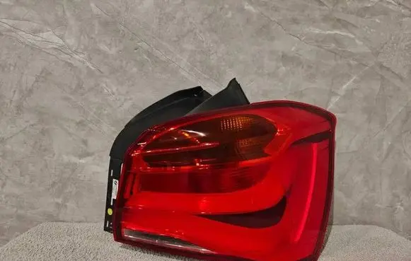 BMW 1 F20 F21 Rear/tail lights F03600000 7359018