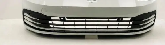 Volkswagen Golf VIII Front bumper 5H0807221H
