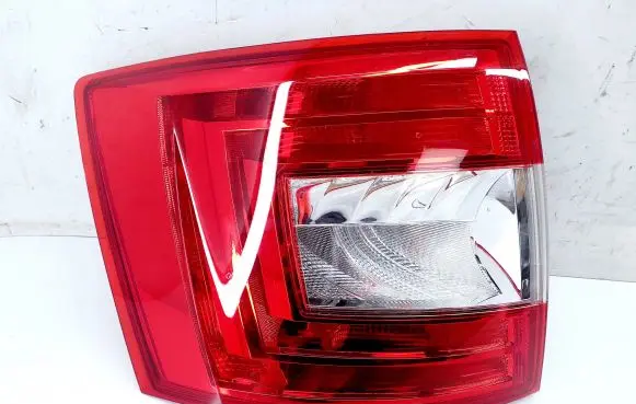 Skoda Octavia Mk3 (5E) Rear/tail lights 00133800 00151649