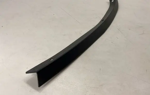 Jeep Grand Cherokee Rear arch trim 1MZ76