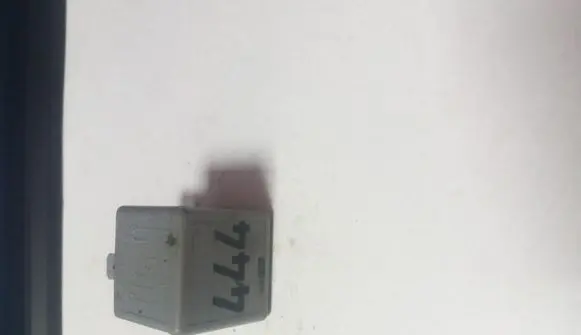 Audi A6 S6 C5 4B Other relay 1HJ0927841