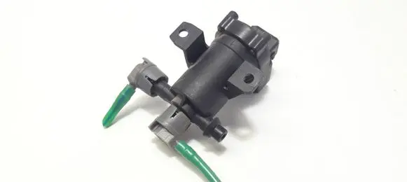 Mercedes-Benz C W202 Turbo solenoid valve A2028000178