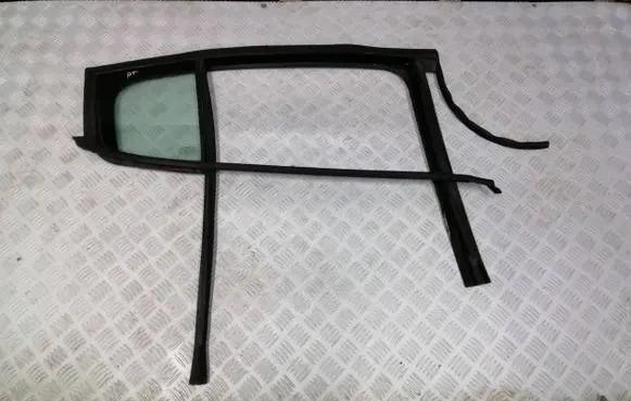 Renault Megane III Rubber seal rear door window/glass 