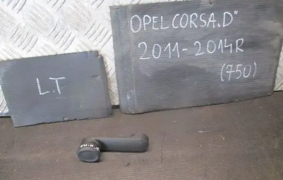 Opel Corsa D Front door window winding handle 90247150