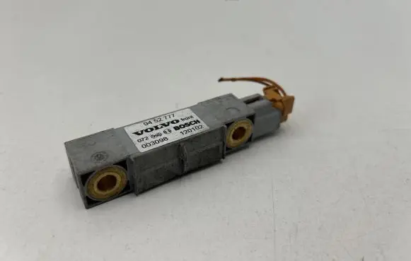 Volvo S60 Airbag deployment crash/impact sensor 9452777 003098 120102