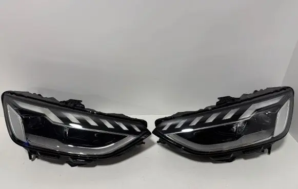 Audi A4 S4 B9 8W Headlights/headlamps set 8W0941033D 8W0941034D
