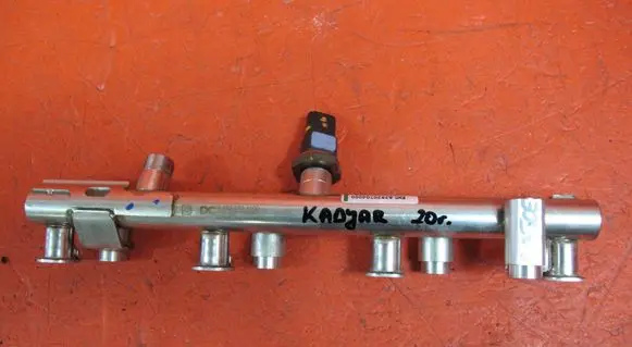 Renault Kadjar Fuel main line pipe 175200298R 175220286R