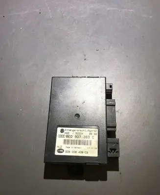 Audi A4 S4 B6 8E 8H Tow bar trailer control unit/module S0004 5DS00840803 8E0907383C