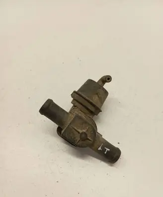 Volkswagen II LT Engine coolant pipe/hose 701121805