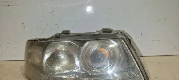 Audi A3 S3 8P Headlight/headlamp 15389600