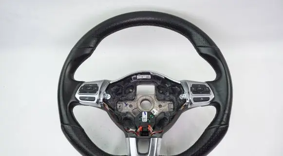 Volkswagen Scirocco Steering wheel 1K8419091T