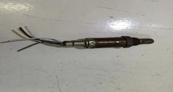 Volkswagen PASSAT B5 Lambda probe sensor 258003757 021906265ae