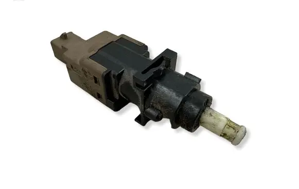 Alfa Romeo 159 Brake pedal sensor switch B365