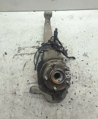 Infiniti EX Front wheel hub spindle knuckle