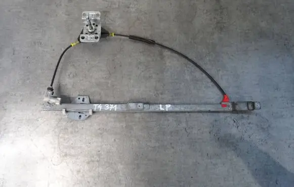 Volkswagen Transporter - Caravelle T4 Front door manual window regulator 701837501D