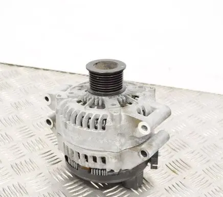 BMW M4 F82 F83 Generator/alternator 7848603