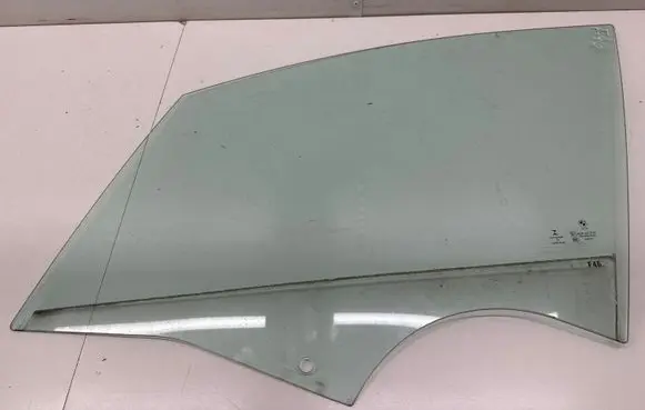 BMW 2 F46 Front door window glass four-door