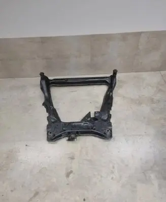 Nissan X-Trail T32 Front subframe 74082B0346