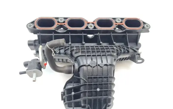 Toyota Auris E180 Intake manifold 1105869 1105870 1105865