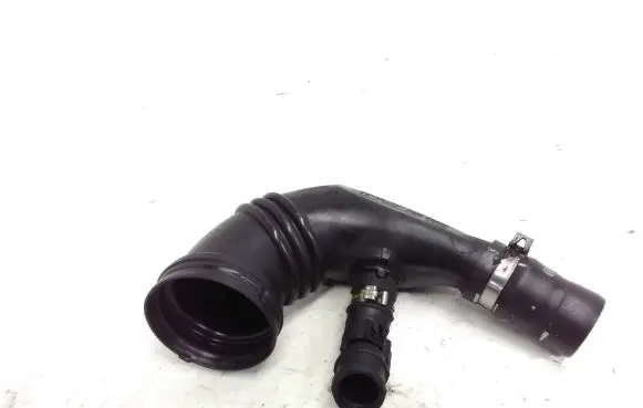 Fiat 500L Air intake hose/pipe 51897510