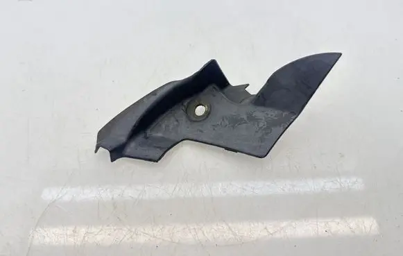 Subaru Forester SG Wiper trim