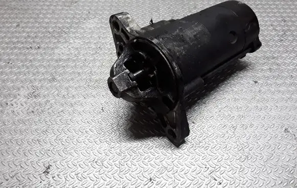 Mazda 5 Starter motor M002T88671