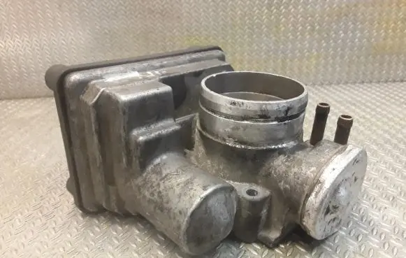 Mercedes-Benz Vaneo W414 Throttle valve 1661414025 A1661414025