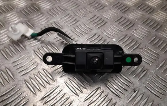 Lexus ES VII XZ10 Rear bumper camera 8679933050