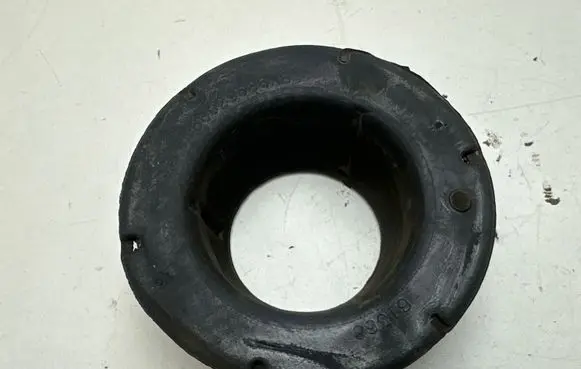 Dodge Durango III Rear coil spring rubber mount 68029686AB