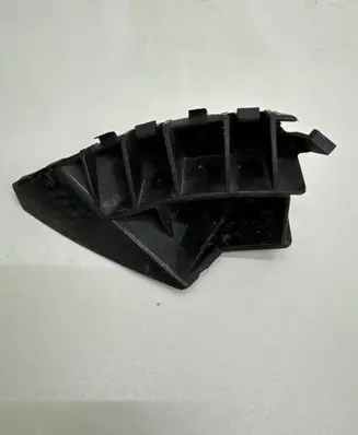 Tesla Model S Front bumper mounting bracket 600882100C