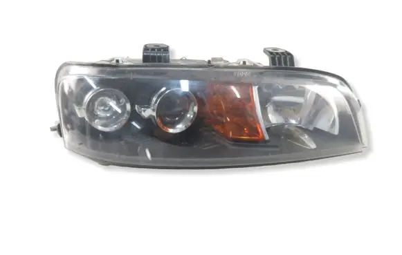 Fiat Punto (188) Headlight/headlamp 