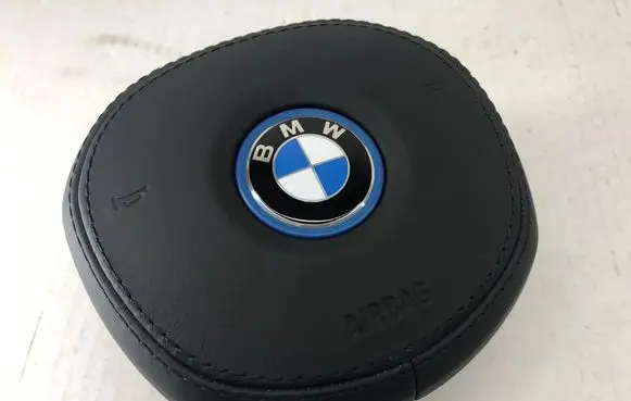 BMW X7 G07 Steering wheel airbag 32307855723