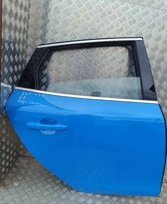 Volvo V40 Rear door 