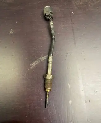 BMW 5 E60 E61 Exhaust gas temperature sensor 7809157
