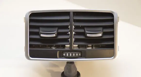 Audi A6 S6 C6 4F Rear air vent grill 4F0819203C