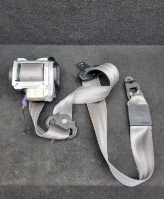 Audi A6 S6 C6 4F Front seatbelt 4F0857705 4F0857705MRR