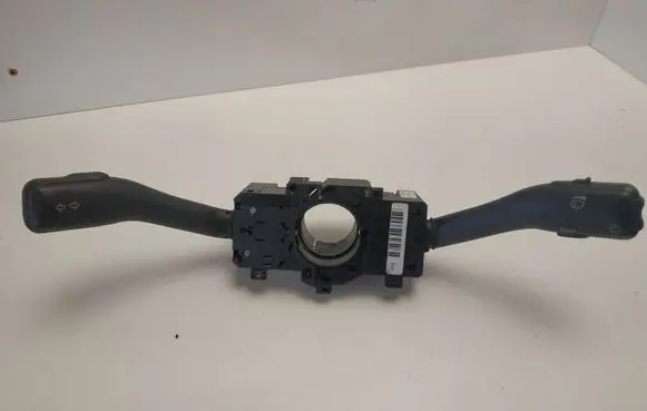 Volkswagen Golf IV Indicator stalk 4B0953503G