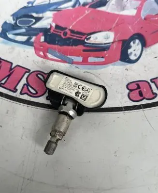 Mercedes-Benz C AMG W205 Tire pressure sensor 2546AGG4