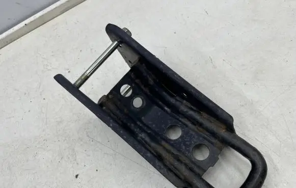 Mitsubishi Outlander Towing hook eye 