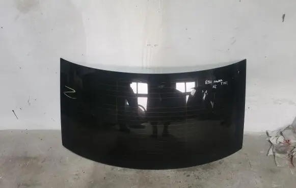 BMW 3 E90 E91 Rear side window 