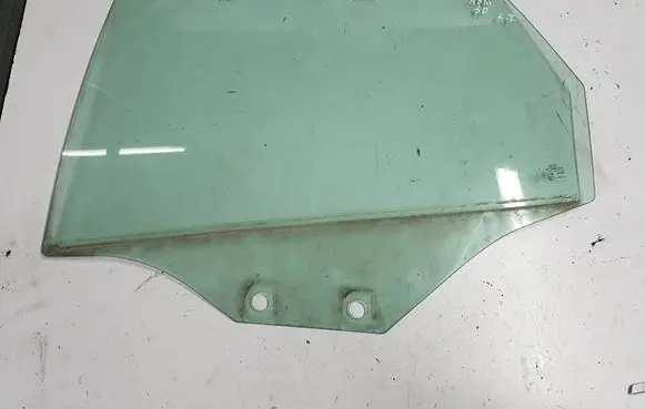 Audi A3 S3 8P Rear door window glass 