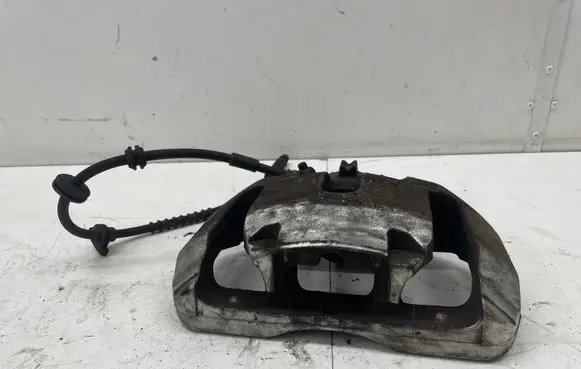 BMW 5 F10 F11 Front brake caliper