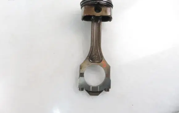 Volkswagen Phaeton Piston with connecting rod 07DM