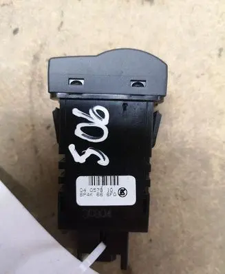 Mazda 3 I Headlight level height control switch BP4K666F0